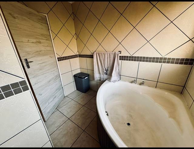 3 BEDROOM HOUSE FOR SALE IN DALPARK